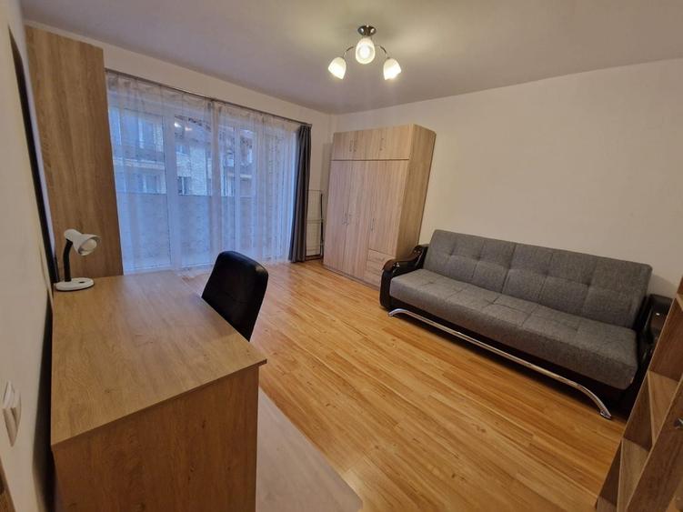 Apartament 1 camera decomandat, parcare, finisat,Floresti str Florilor - 1