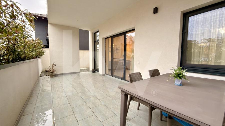 Apartament la parter cu curte privată, terase și două locuri de parcare - 7
