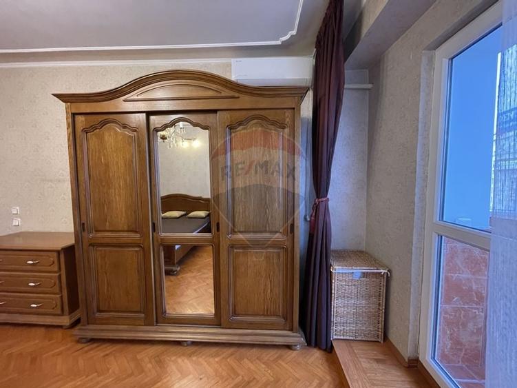 Apartament de inchiriat Horoscop,  Piata Unirii - 11