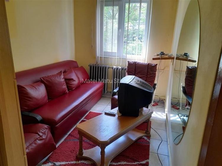 Apartament cu 3 camere decomandat în Circumvalațiunii Apartament cu 3 camere decomandat în Circumvalațiunii
