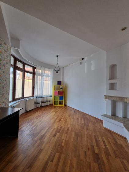 Vila - Parcul Carol - 13 Camere - Pretabil Gradinita - Autorizata - 33