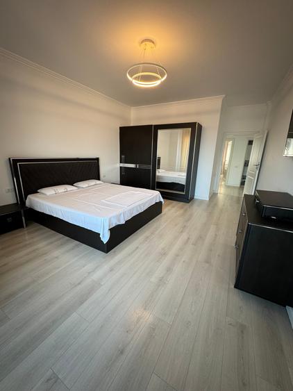 Superb!  4 camere cu vedere la mare, mobilat si utilat, confort lux - 13