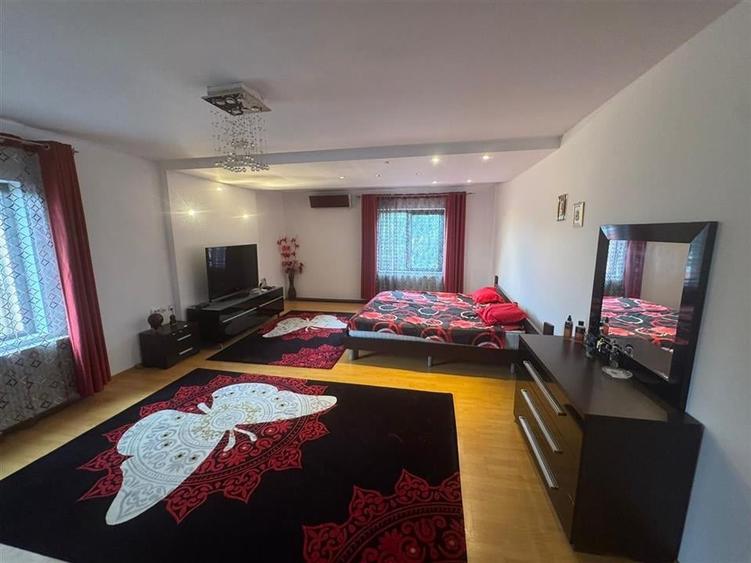 Casa Focsani, zona LIDL centru-str Alecu Russo, 485 mp teren ,casa P+1+M - 18