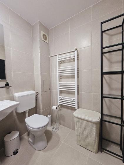 Timpuri Noi metrou | Mircea Voda | Camera de Comert | Bloc anvelopat | Renovata - 19