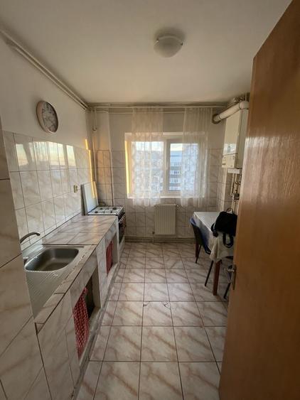 Inchiriez apartament sector 6 Crangasi(peste drum de Piata Crangasi) - 6