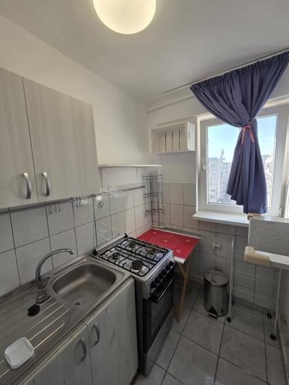 Garsoniera-LICEUL-HASDEU-ALEEA-AVRIG - 6