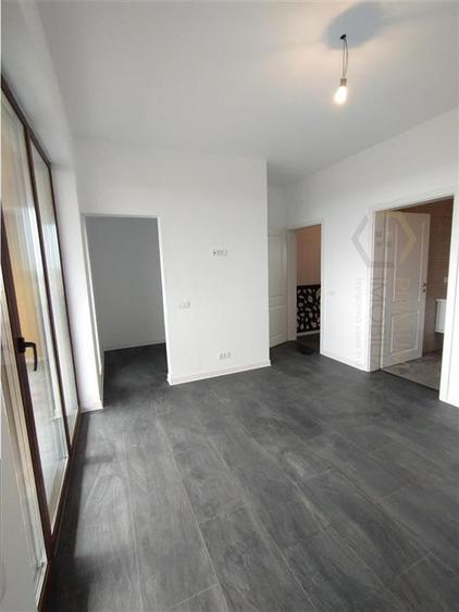 Duplex - 114 m2 utili - compartimentare excelenta -  dormitor la parter - 1