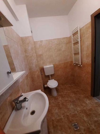Inchiriez apartament de 3 camere in Cartierul Latin - 2
