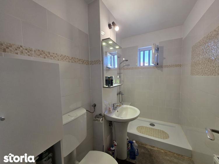 Apartament 2 camere decomandat situat Deva, strada Mara?ti etaj 4 - 1