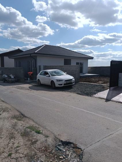 Casa de vanzare individuala - 1