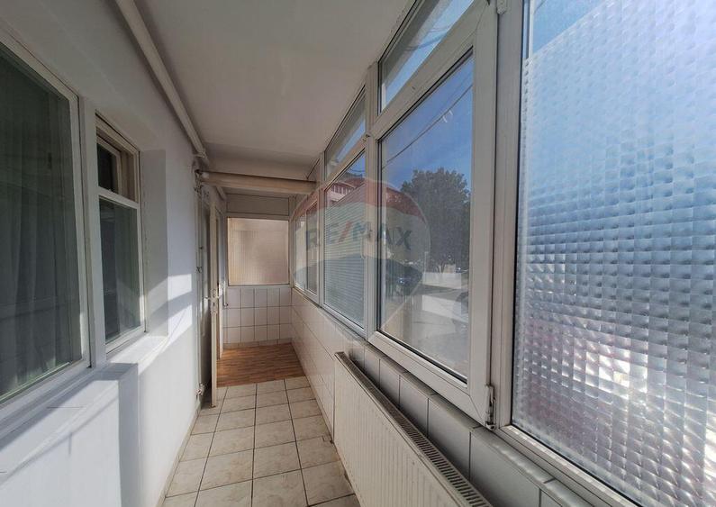 Apartament cu 3 camere de inchiriat Scoala de innot, zon... - 14