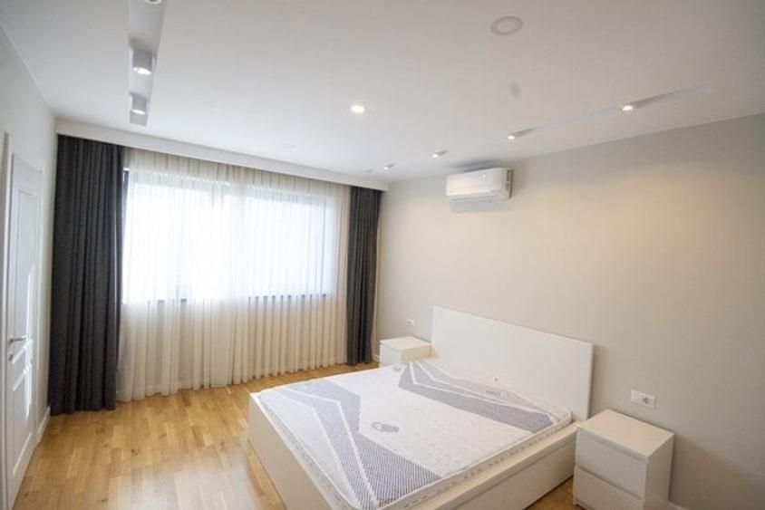 4 camere decomandat, mobilat , utilat ,terasa 24 mp,incalzire in pardosela - 4