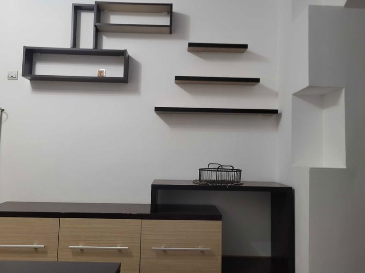 Inchiriez apartament 2 camere, decomandat, Vlaicu - 2