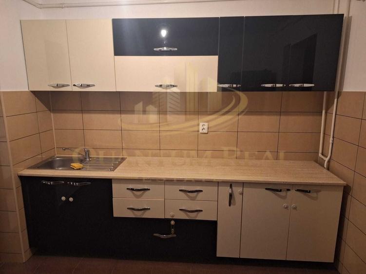 apartament 2 camere cu CENTRALA proprie,  decomandat, Rahova - 3