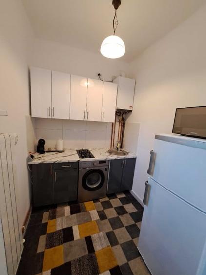Apartament cu o camera, zona Andrei Muresanu - 2