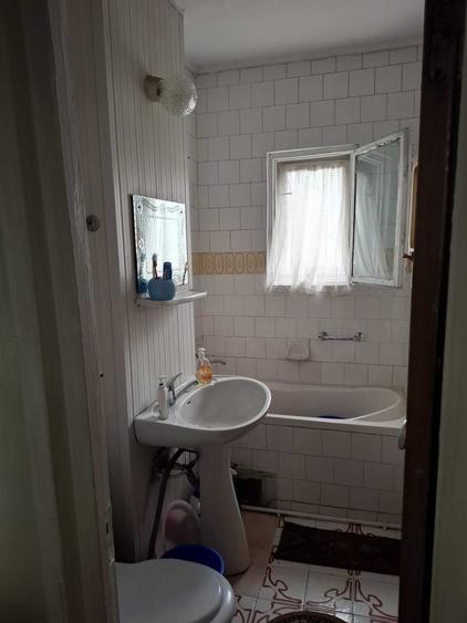 Apartament 3 camere,3/4,zona Garii,centrala,aer cond,izolatie termica - 4