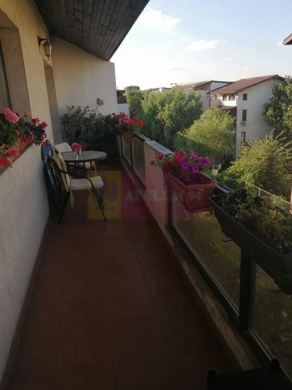 Duplex 3 camere cu scara interioara Bragadiru - Smardan-Libertatii. - 2
