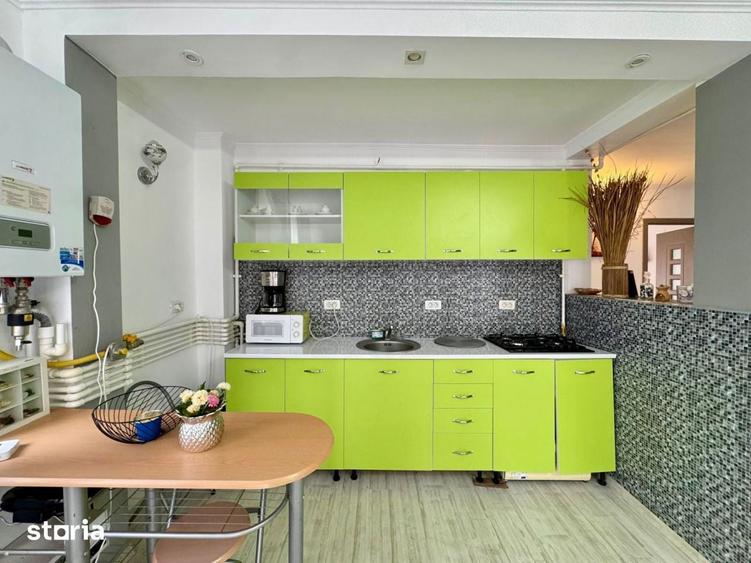 Apartament cu 3 camere aproape de plaja- ideal pentru locuit sau inves - 2