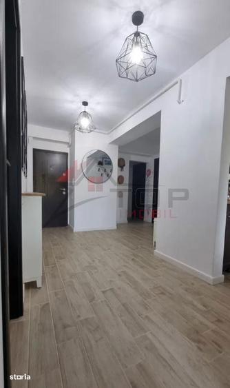 Apartament 3 dormitoare + living, 2 bai, 2 locuri de parcare - Rediu - 1