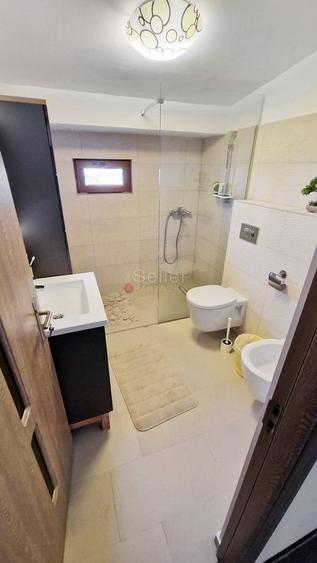 Aproape de Zona Comerciala - 12