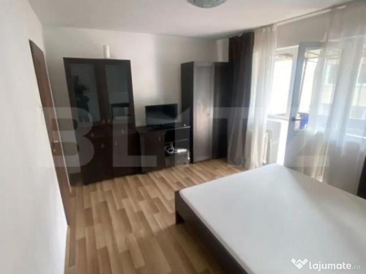 Apartament de vanzare, cu 2 camere, 50 mp, zona Decebal - 4