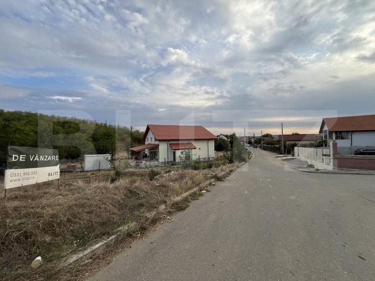 Teren in Filiasi 1000 mp / 30 ml front, toate utilitatile - 1