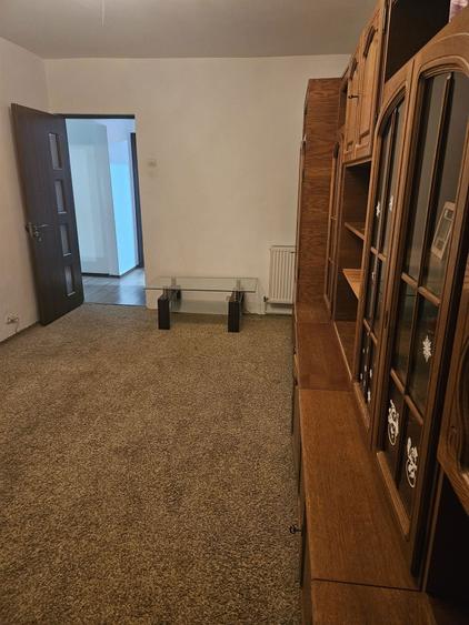 Inchiriez apartament 2 camere zona centrala in Avrig - 2