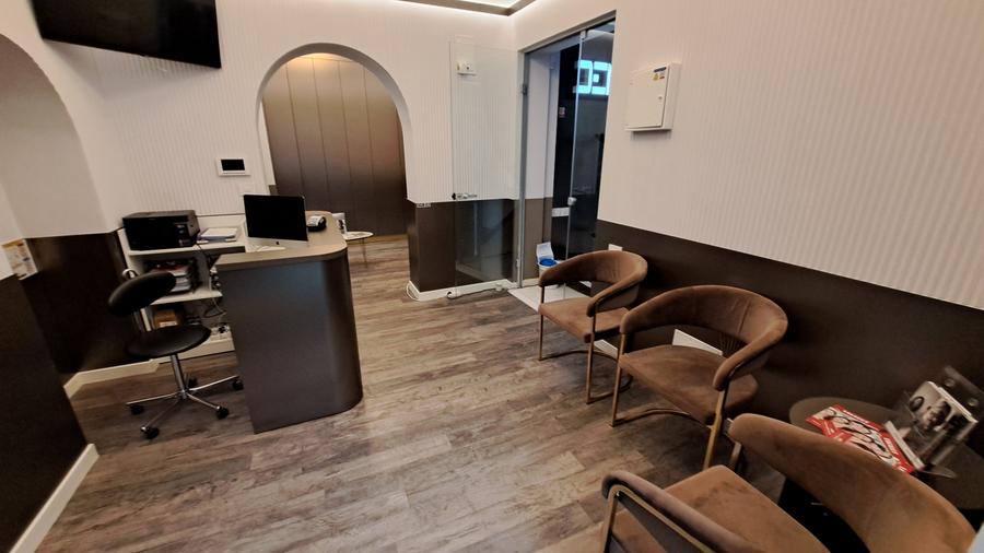 BUSINESS LA CHEIE IN VILA RENOVATA - CLINICA STOMATOLOGICA - 30