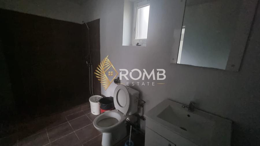 Casă individuală cu 2 camere cu Canalizare în Sâncraiu