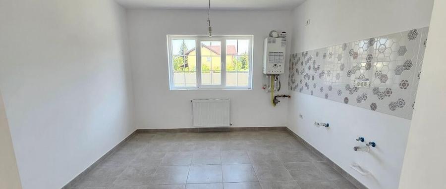 Casa pe parter+pod 3 CAMERE/Com.Berceni - 9