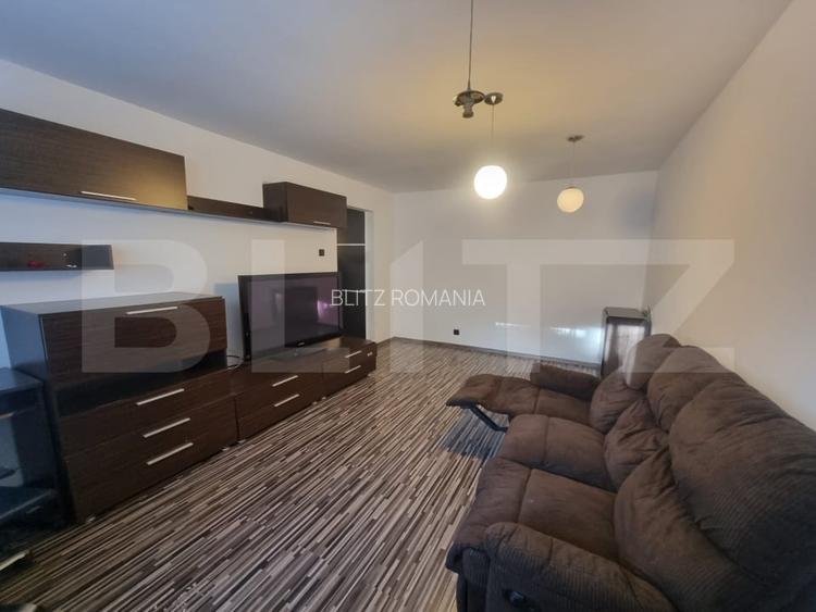 Apartament cu 3 camere, centrala termica si AC, cartier Brazda lui Novac