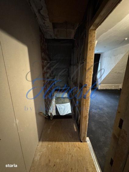 Casa Tip Triplex 84mp + 40mp Teren Zona Eroilor | Floresti - 2