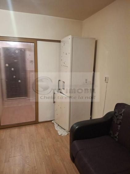 Vând camera de cămin transformata in garsoniera in spate la Jumbo - 6