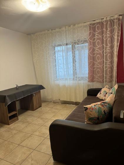 Inchiriez apartanent 2 camere - 3