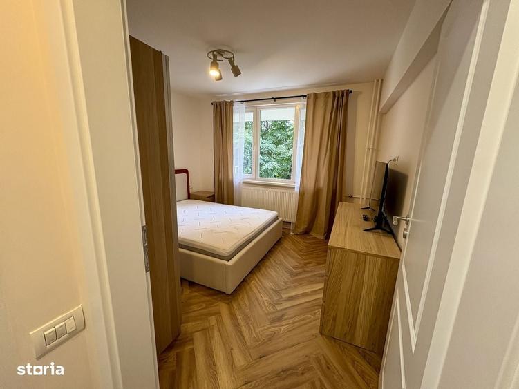 Apartament cu 2 camere semidecomandat în Giurgiului