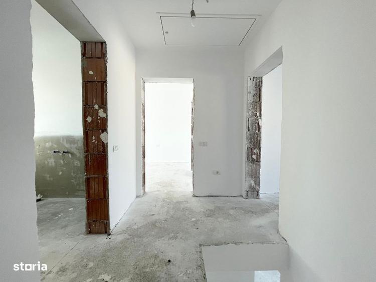 Duplex 4 camere despartit prin scara Central Mosnita Veche - 7