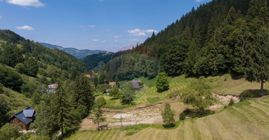 De vanzare Teren cu autoriza?ie de construire, ?im... - 2