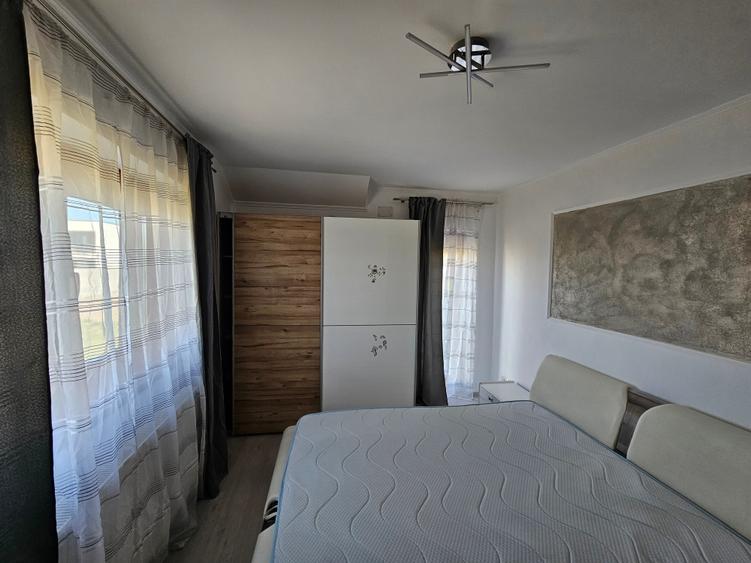 Duplex P+M, 5 camere, 3 băi, 3 balcoane, perete dublu, panouri, Dumbrăvița - 43