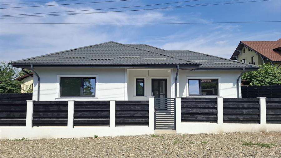 Casa 4 camere Rediu,2 bai, Incalzire pard - 1