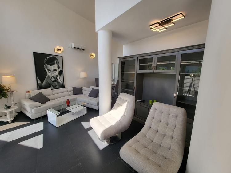 Vila deosebita mobilata si utilata disponibila imediat - 22