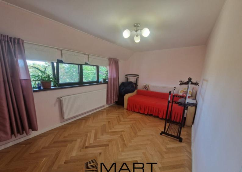 Casa cu 5 camere in Cisnadie - 8