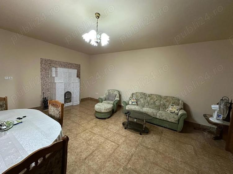 CASA LA TIPARI pentru 2 familii - 6