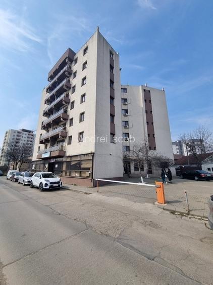 Proprietar - Inchiriez apartament 2 cam zona Palas - Sf. Lazar - Bloc Il Primo Proprietar - Inchiriez apartament 2 cam zona Palas - Sf. Lazar - Bloc Il Primo