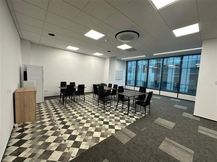 Cladire de birouri noua - stradal Iuliu Maniu - Politehnica - 12