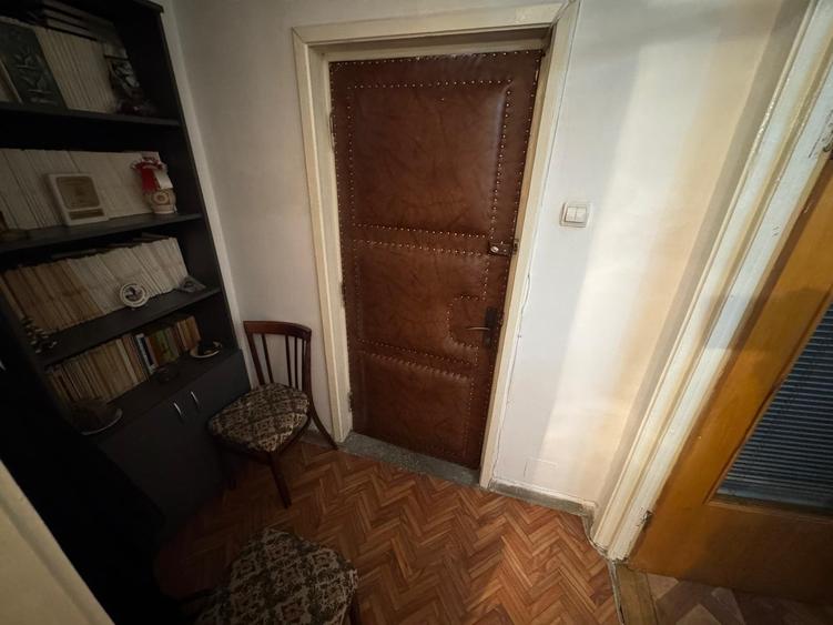 Garsoniera & Cabinet zona Farmacia Convalaria ETAJ 1 - 5