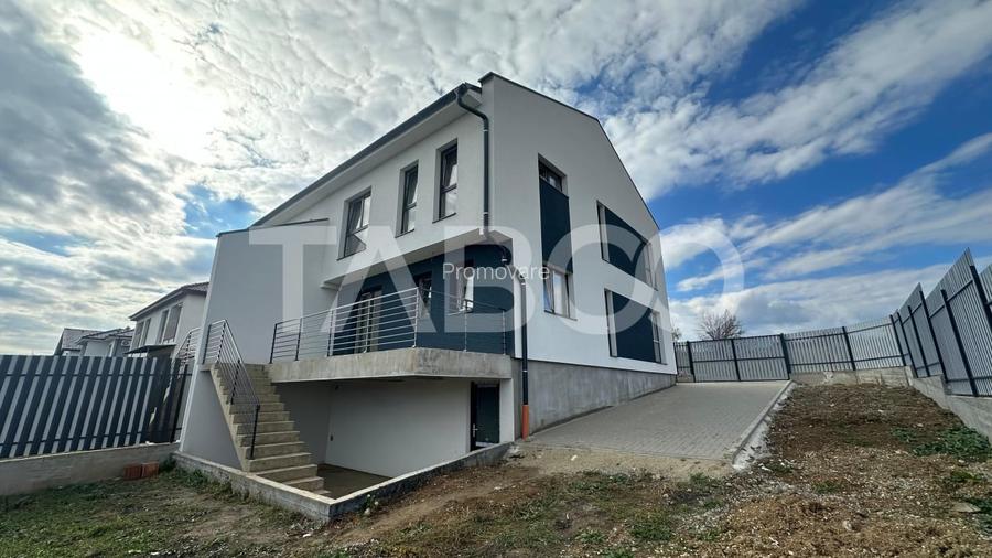 Casa de tip Duplex teren liber 230 Comision 0% 4 camere pivnita Sibiu