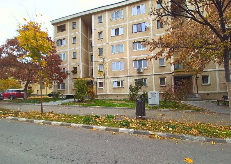 GARSONIERA - TRAIAN, ETAJUL 1