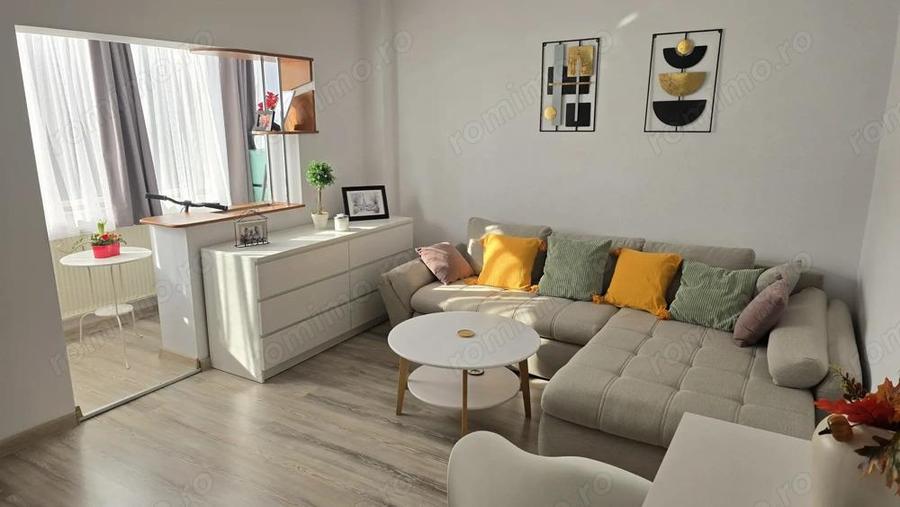 Vand apartament cu 3 camere decomandat in Deva, ultracentral (Al. Neptun), et 3, mobilat, utilat - 3