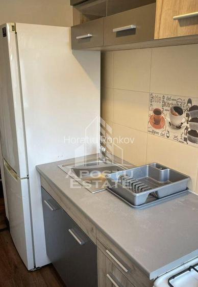 Apartament o camera, etaj 1, zona complex studentesc