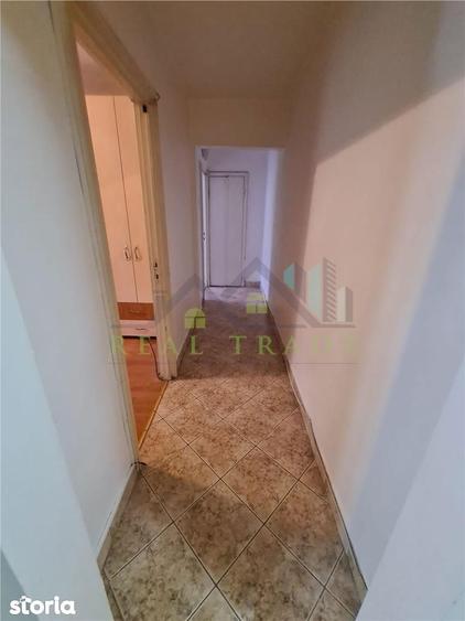 Apartament 3 camere decomandat, etaj intermediar Astra-Carpatilor - 11